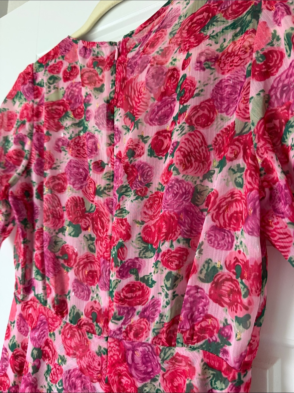 Bright Pink Floral V-Neck Midi Dress - Picture 4 of 4